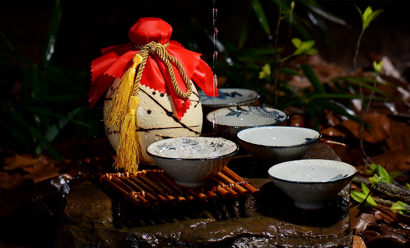 Baijiu Trung Quốc cao cấp